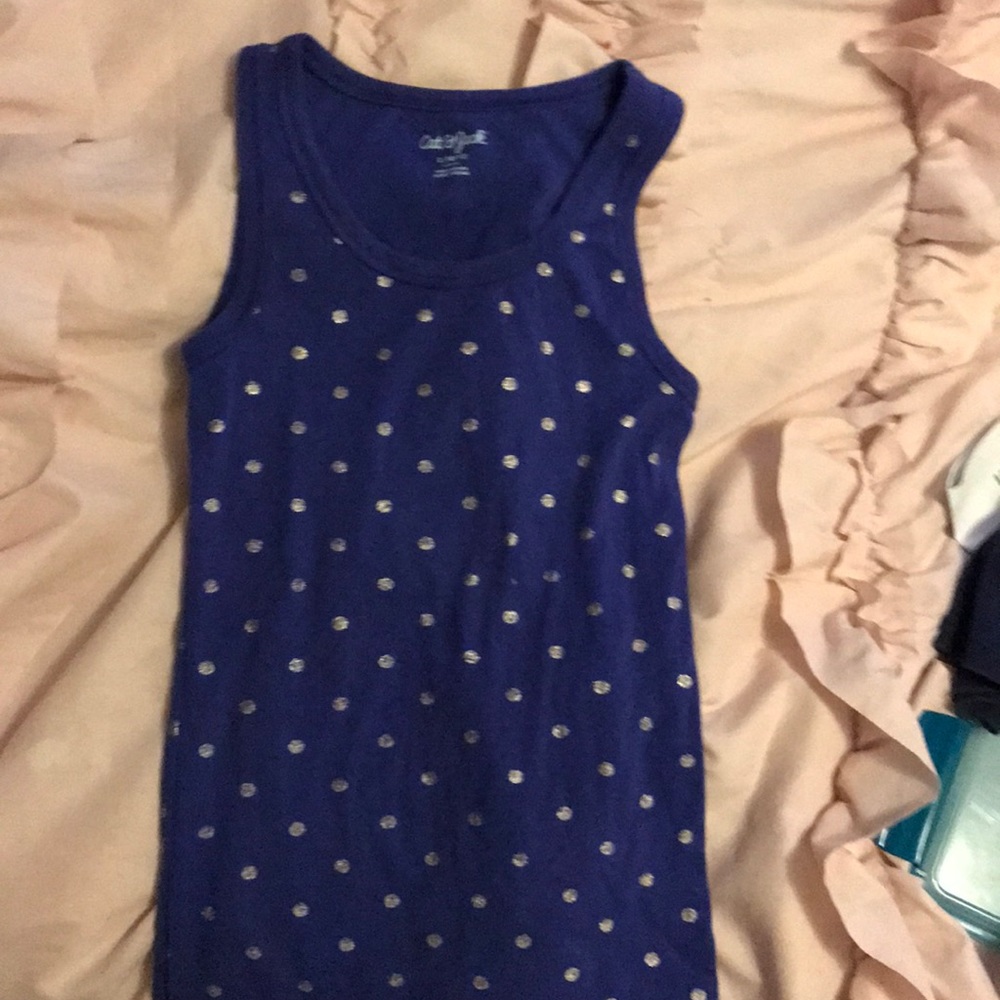 Good and navy polka dotted tank top 10/12